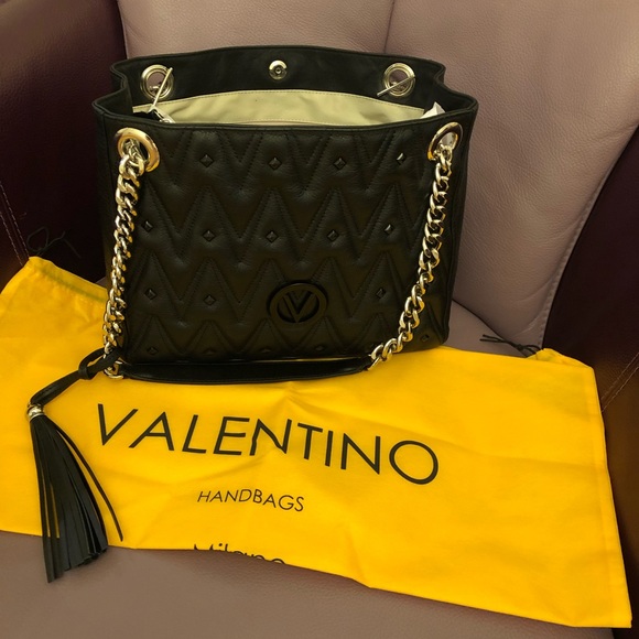 ❣️VALENTINO AUTH by Mario Valentino Luisa Satchel. - Picture 7 of 17
